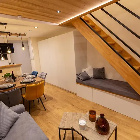 Apartment Duplex Cosy Au Pied Des Pistes & Vue Montagne Menuires-location Saint-Martin-de-Belleville